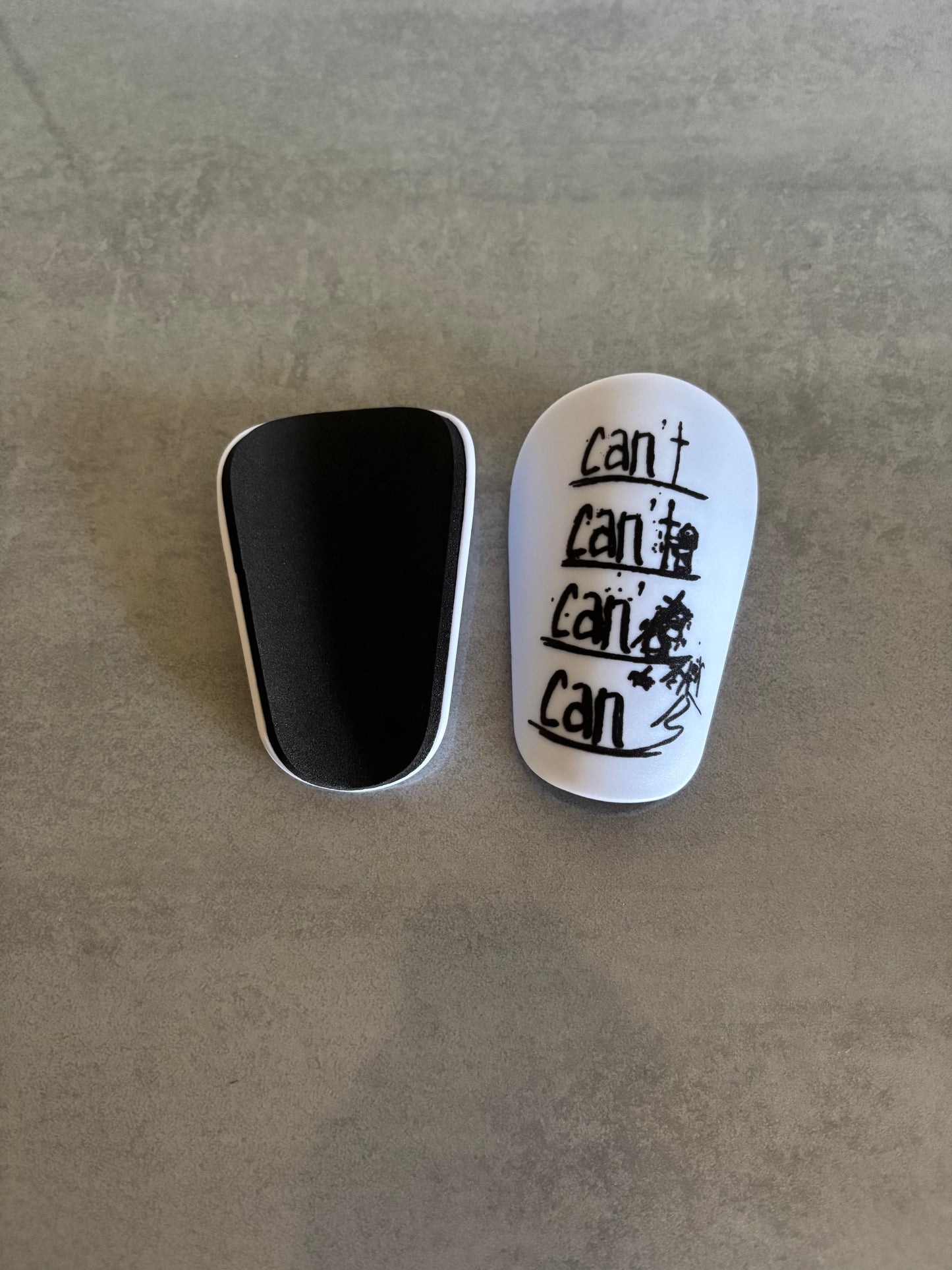 OCHRANIACZE PIŁKARSKIE BIAŁE